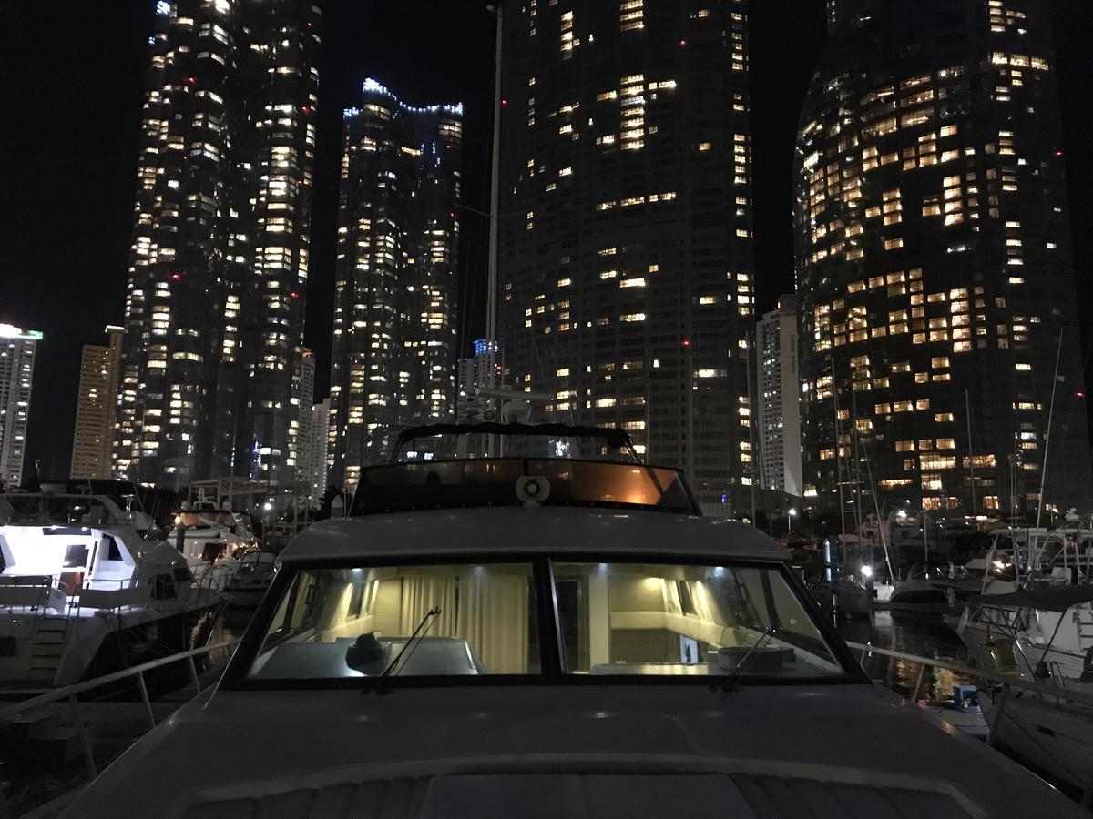 Hotel Sea And Yacht Pusan Exteriér fotografie
